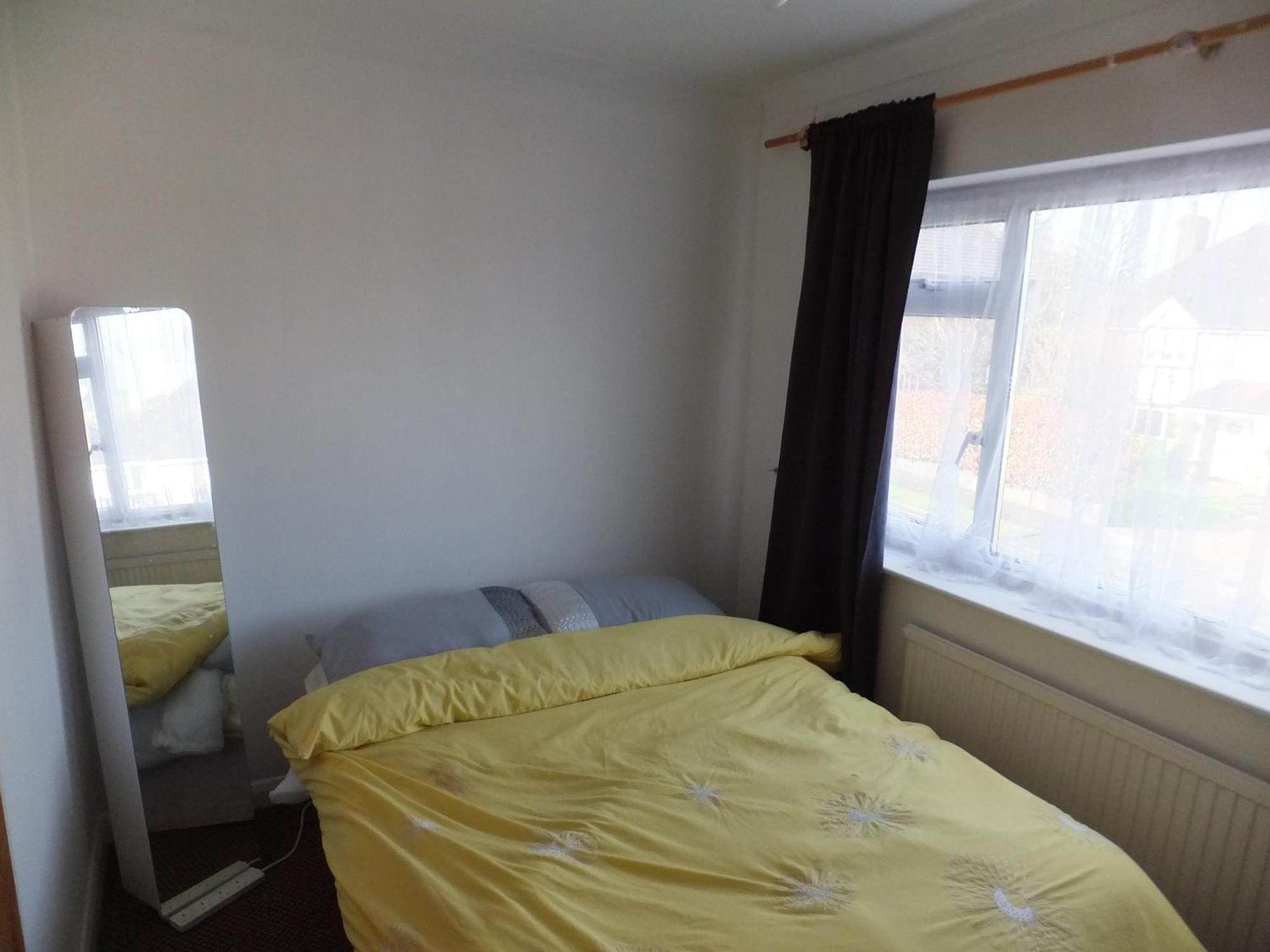 Many Worlds Meet - Eurostar, Wimbledon 30 Mins, Central London, Gatwick 15 Mins - Spacious, Sleeps Up To 16 Plus Cot - Free Wifi, Parking - Next To Lloyd Park, Great For Families, Walkers, Relocators - Ideal For Contractors Croydon Cameră foto